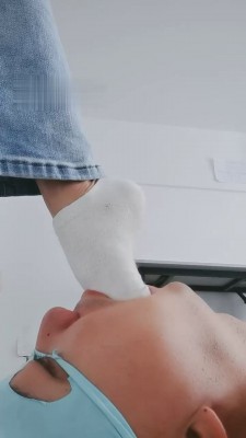 图片[4]-【美娜格格】双足白袜脚强制深喉-羞辱至极-绳艺资料库